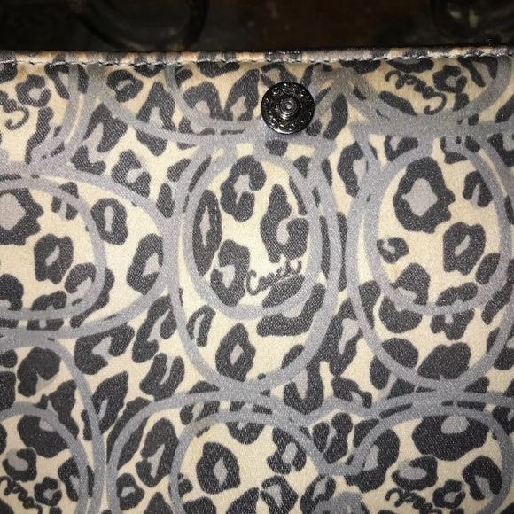 Coach Poppy Small Patent Leather Handbag - Picture 7 of 7